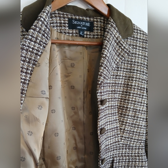 Signature by Larry Levine - Picture 2 of 8